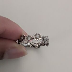 AUTHENTIC Pandora Sparkling Daisy Floral Crown Ring